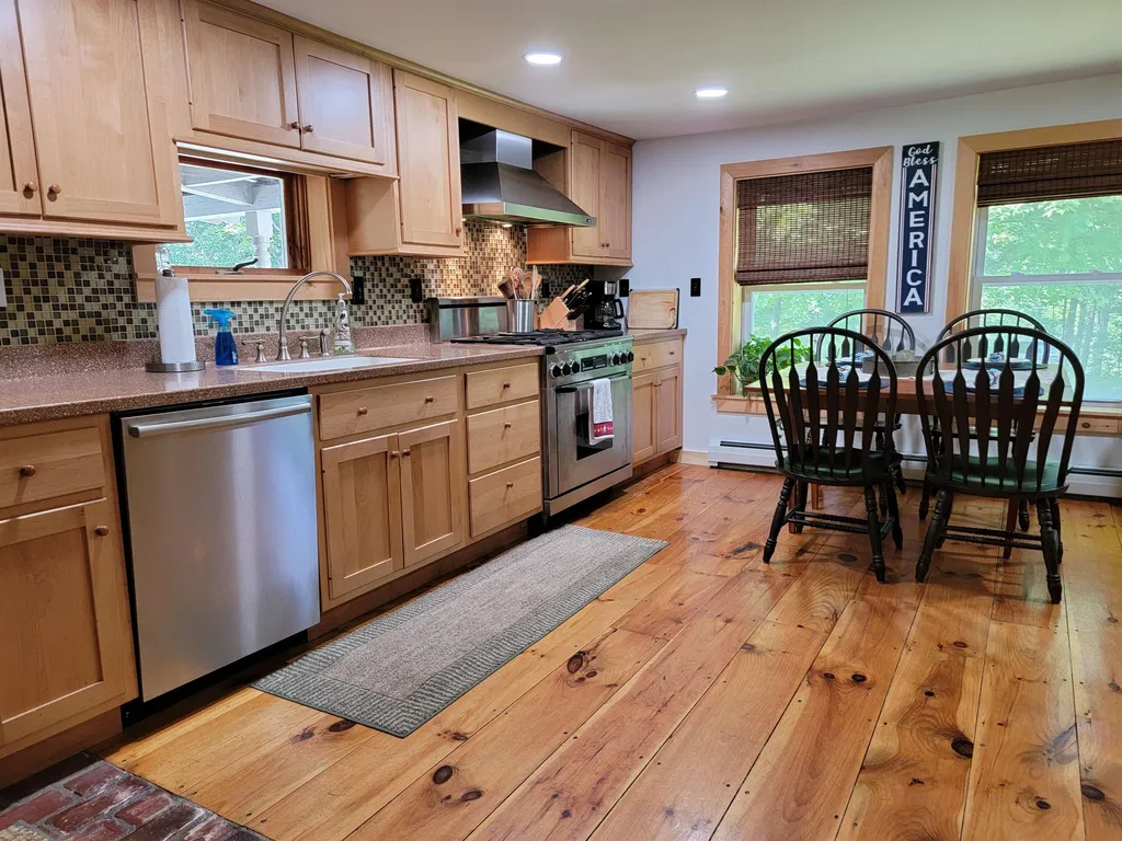 55 Davidson Road Bradford VT 05033