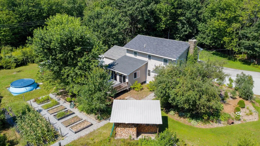 270 Deering Center Road Deering NH 03244-6502