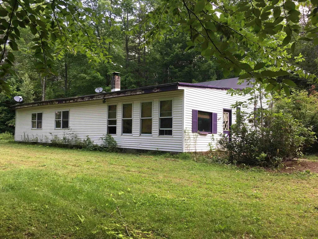 46 Brookside Lane Danbury NH 03230