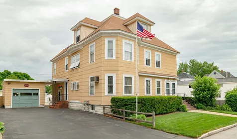 23 Quirin Street Manchester NH 03102