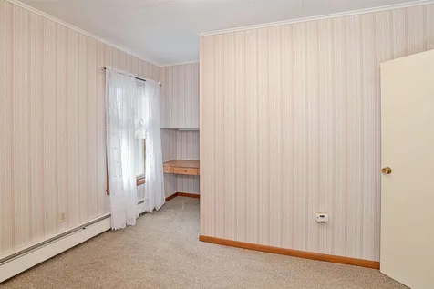 23 Quirin Street Manchester NH 03102