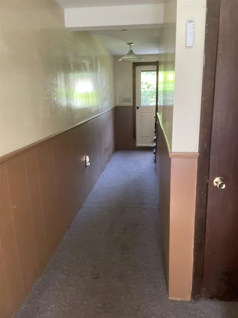 33 Brady Avenue Derry NH 03038