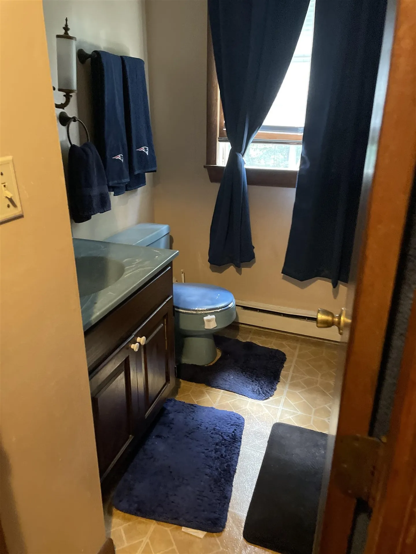 33 Brady Avenue Derry NH 03038