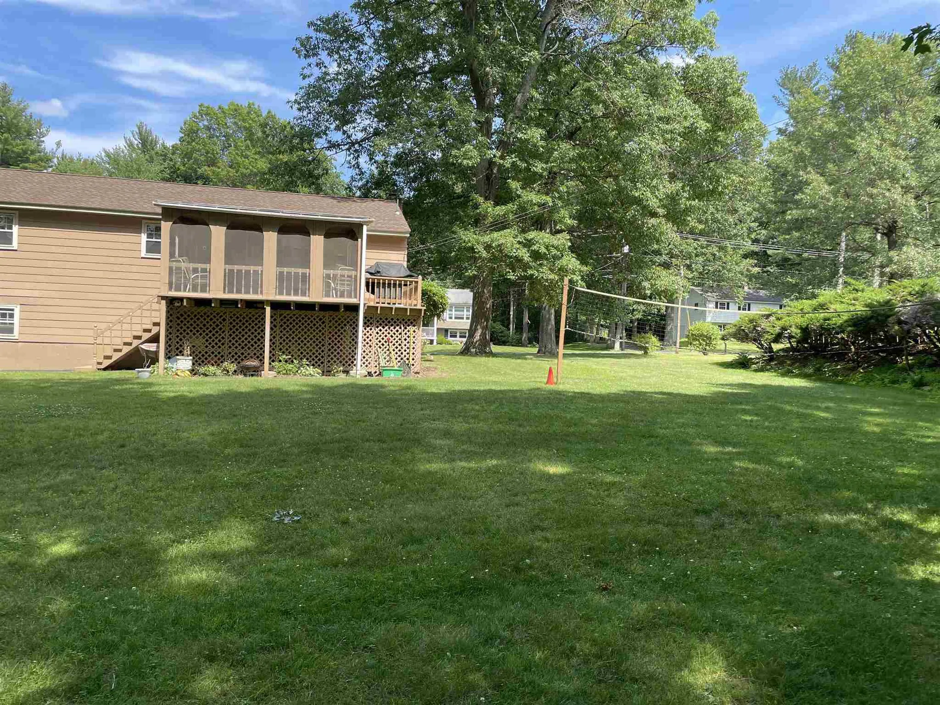 33 Brady Avenue Derry NH 03038