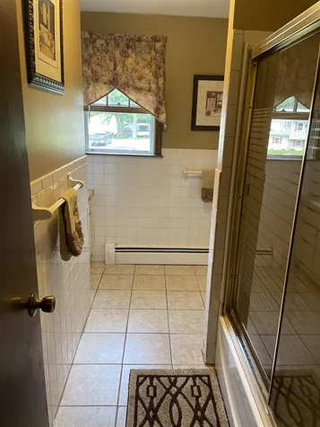 33 Brady Avenue Derry NH 03038