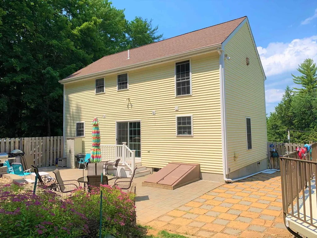 65 Wethersfield Drive Northfield NH 03276