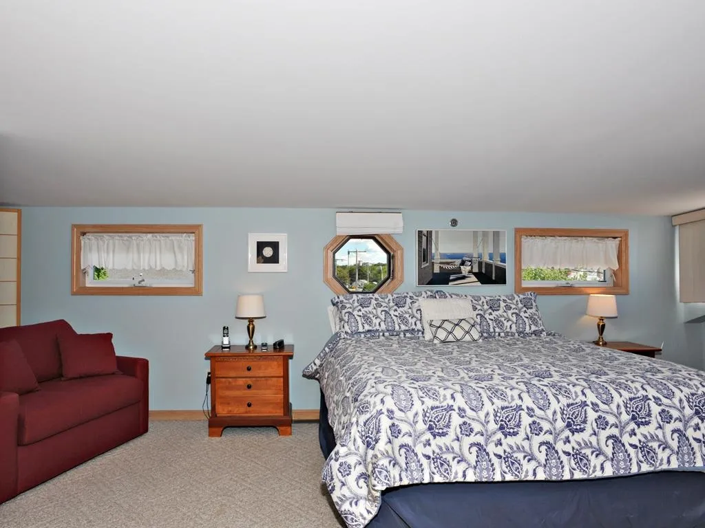 2203 Ocean Boulevard Rye NH 03870