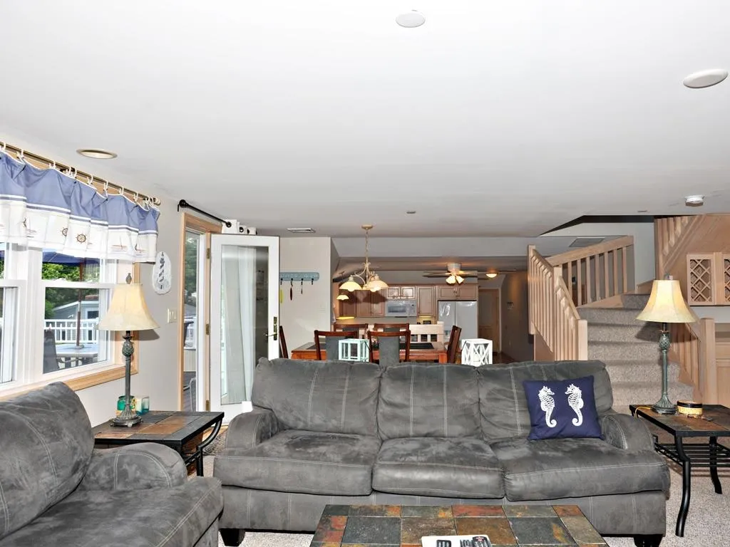 2203 Ocean Boulevard Rye NH 03870