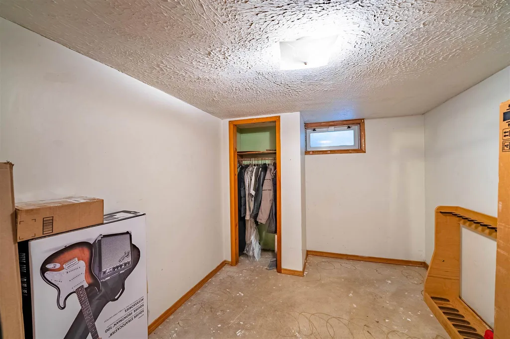 128 Sandra Circle Burlington VT 05408