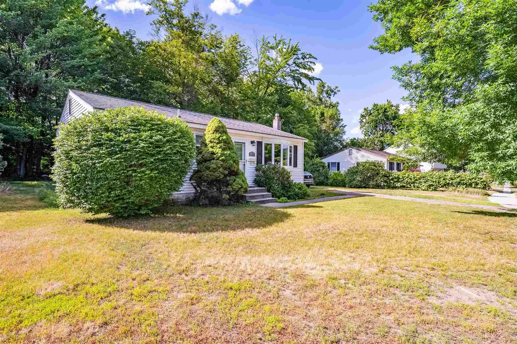 128 Sandra Circle Burlington VT 05408