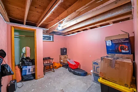 128 Sandra Circle Burlington VT 05408