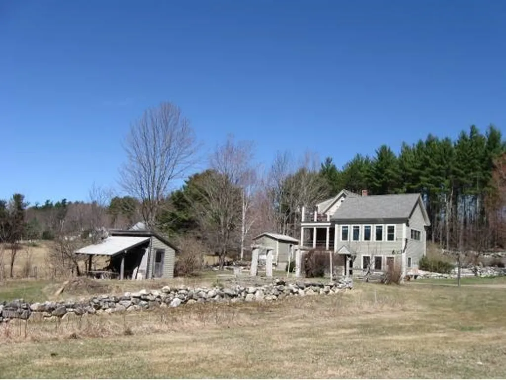 189 Lyford Road Brookfield NH 03872