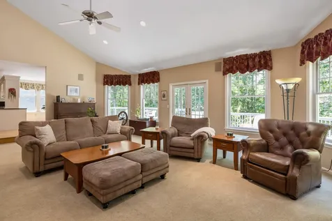 3 Fox Hill Road Durham NH 03824