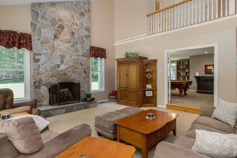 3 Fox Hill Road Durham NH 03824