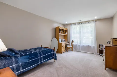 3 Fox Hill Road Durham NH 03824