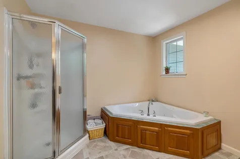 3 Fox Hill Road Durham NH 03824