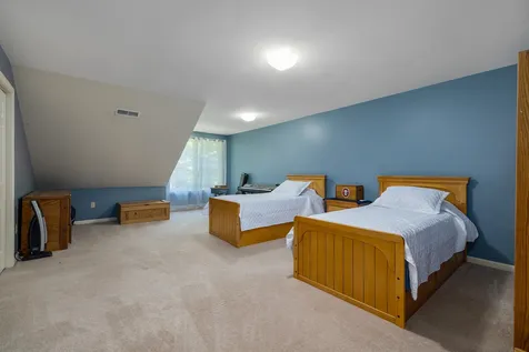 3 Fox Hill Road Durham NH 03824