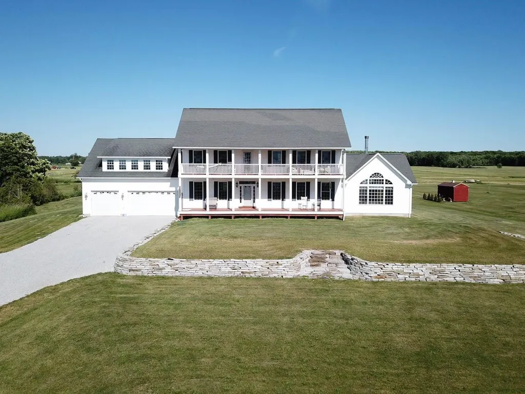 1181 West Shore Road Alburgh VT 05440