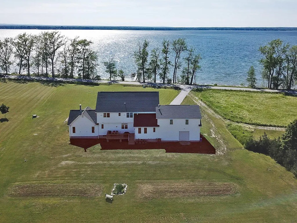 1181 West Shore Road Alburgh VT 05440