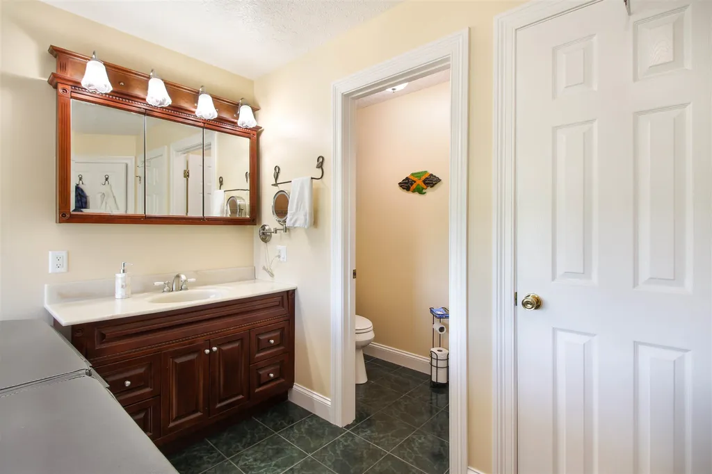 1181 West Shore Road Alburgh VT 05440