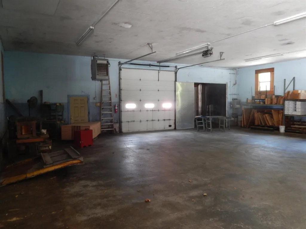 27 Sargent Street Northfield NH 03276