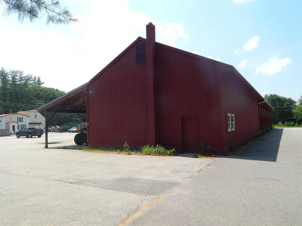 27 Sargent Street Northfield NH 03276