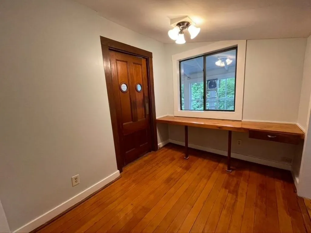7 Pochelon Street Sunapee NH 03751