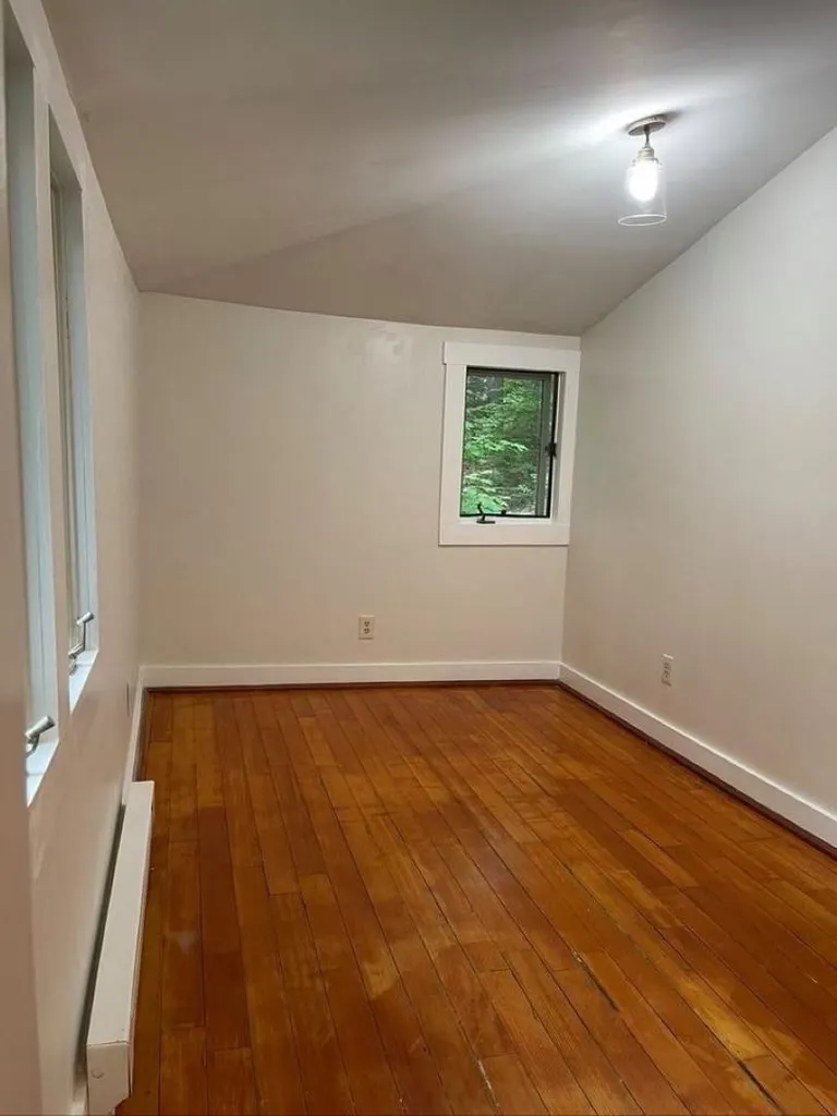 7 Pochelon Street Sunapee NH 03751