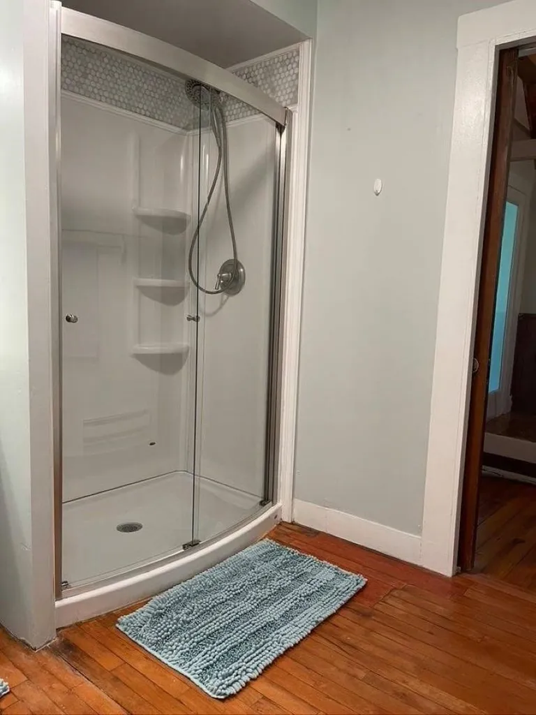 7 Pochelon Street Sunapee NH 03751