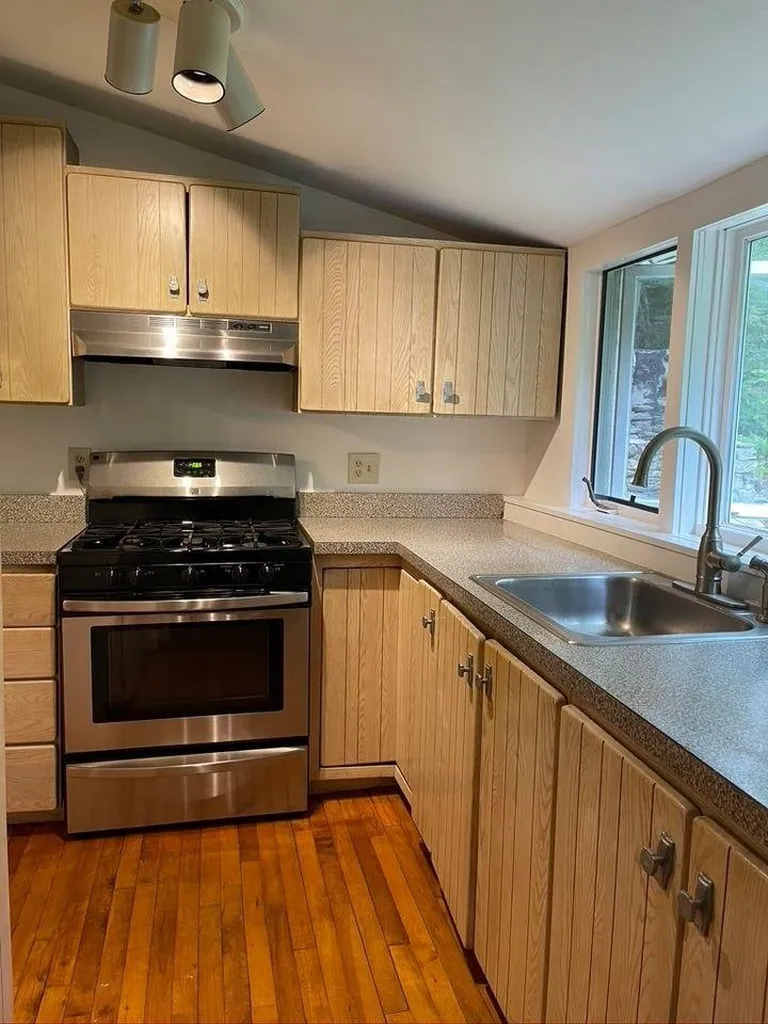 7 Pochelon Street Sunapee NH 03751