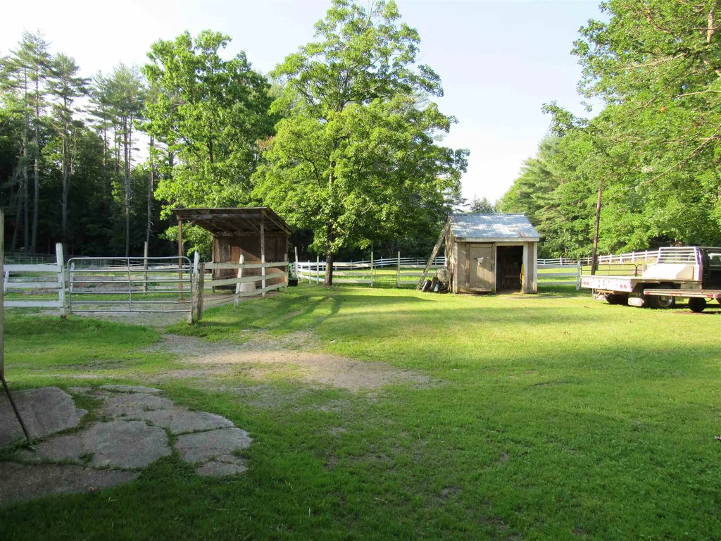 48 Pine Grove Road Alstead NH 03602