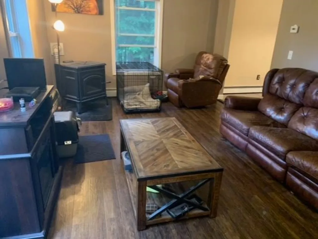 6 Bobolink Lane Hillsborough NH 03244
