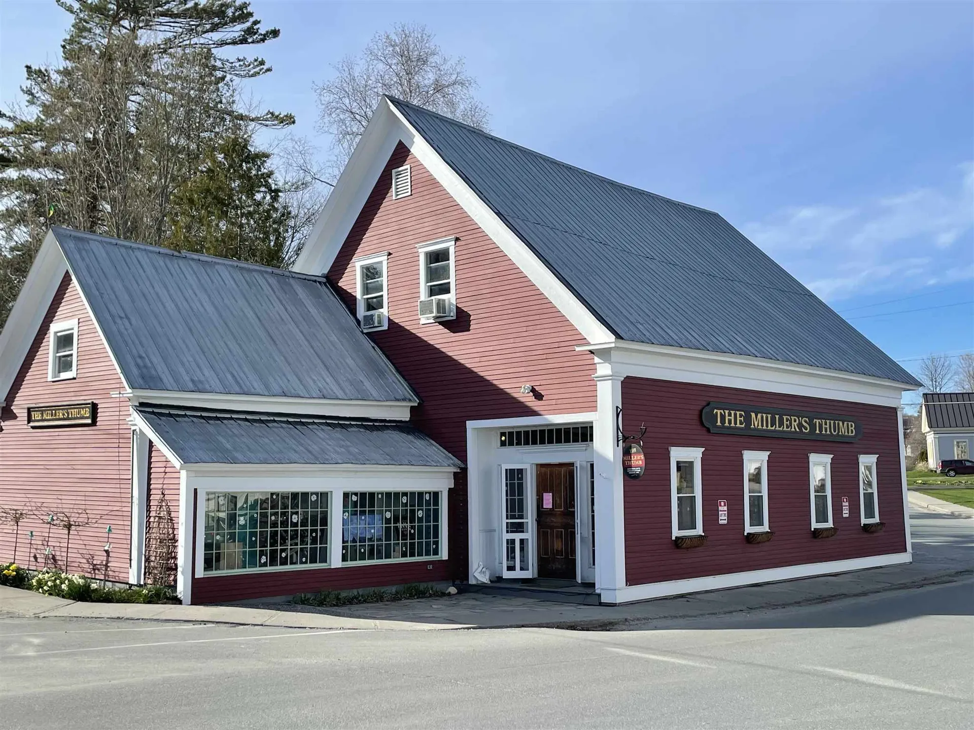 14 Breezy Avenue Greensboro VT 05841