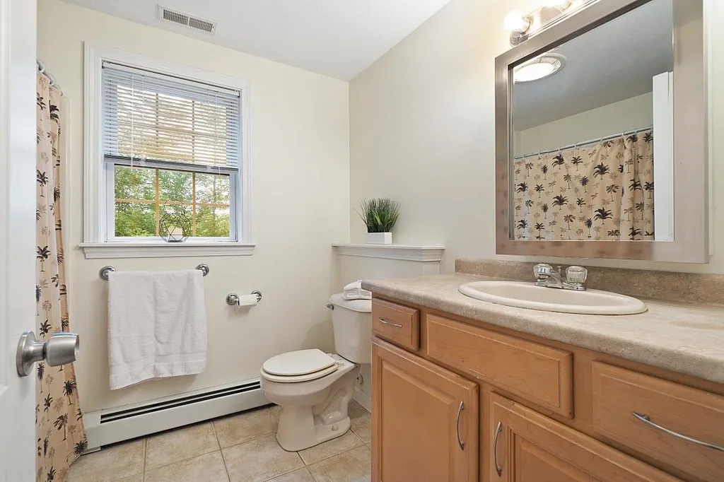 189 Odell Road Sandown NH 03873