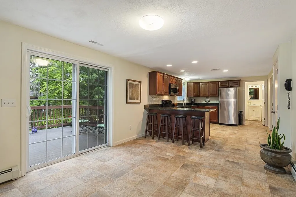 189 Odell Road Sandown NH 03873