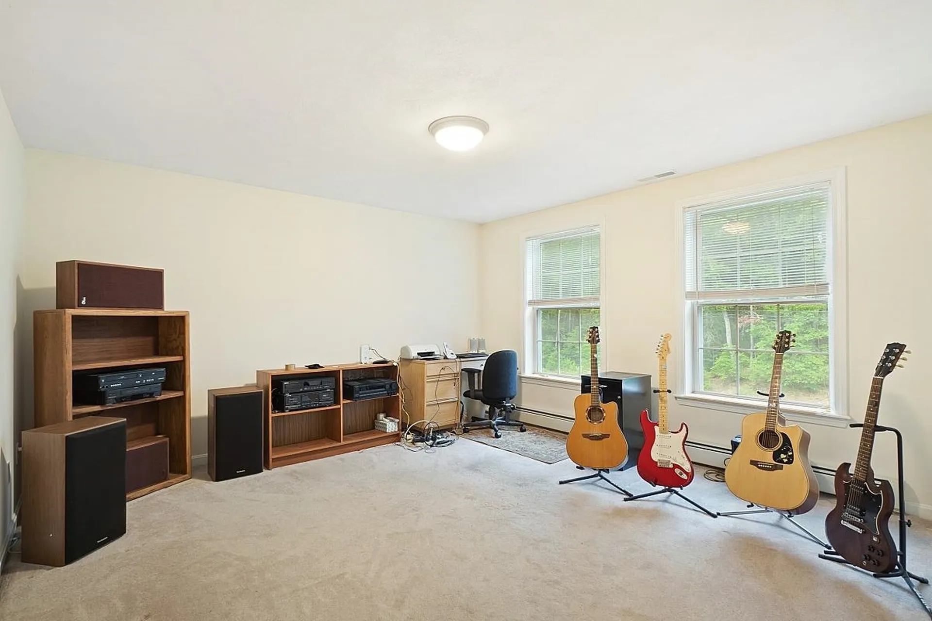 189 Odell Road Sandown NH 03873