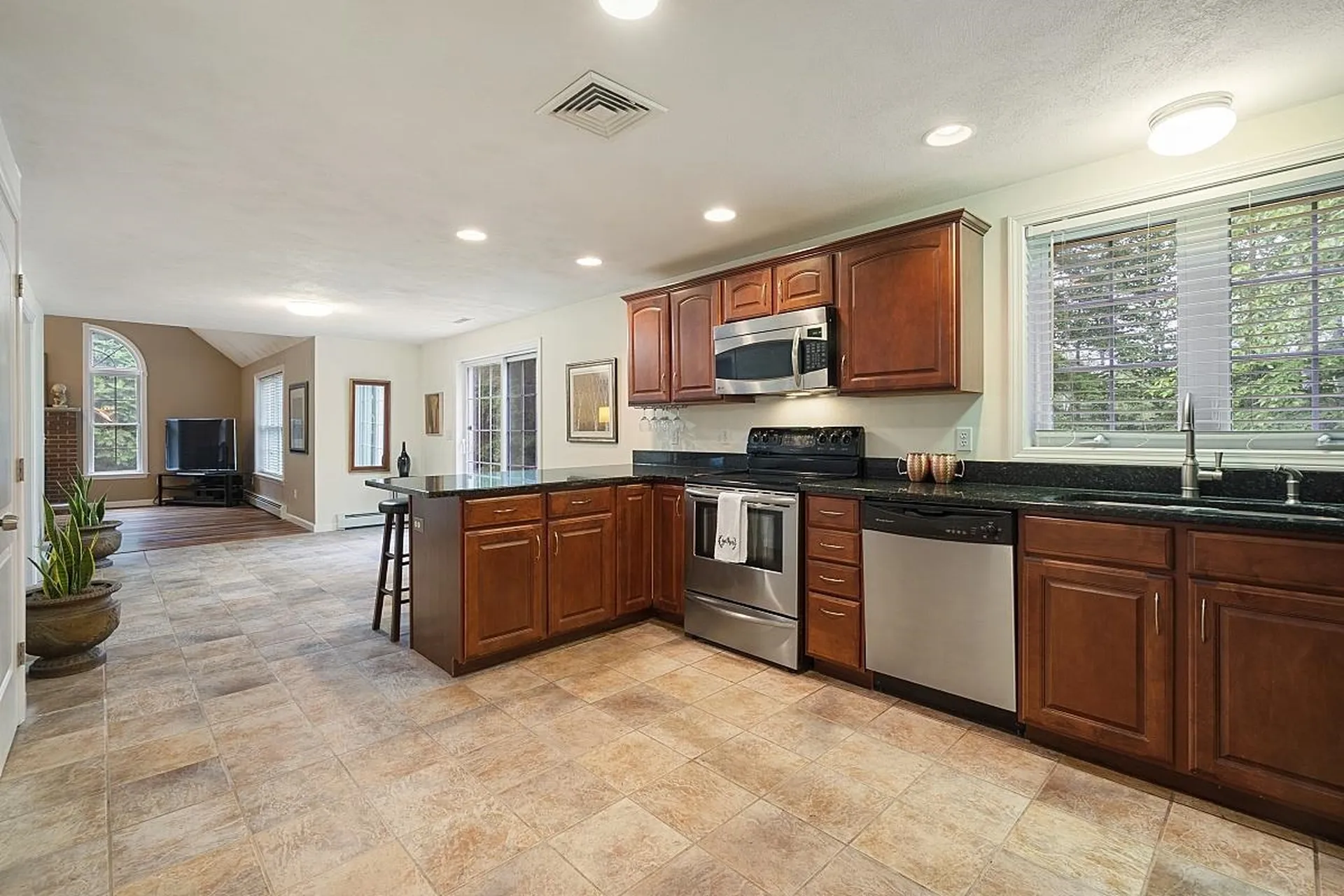 189 Odell Road Sandown NH 03873