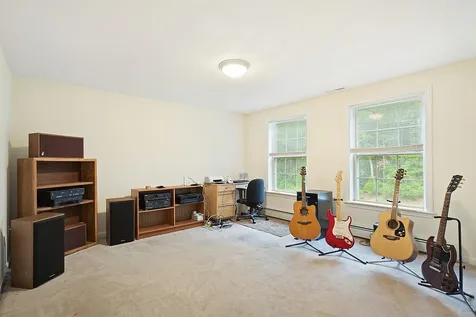 189 Odell Road Sandown NH 03873