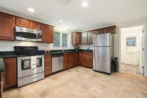 189 Odell Road Sandown NH 03873