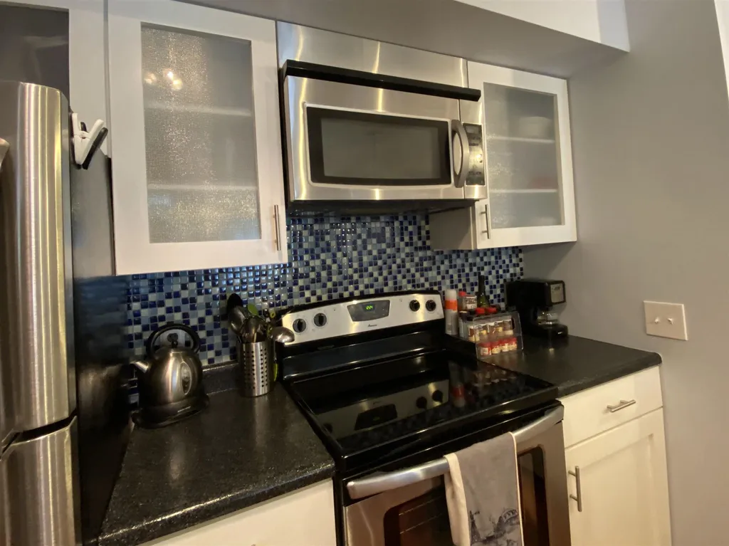 30 Wolf Road Lebanon NH 03766