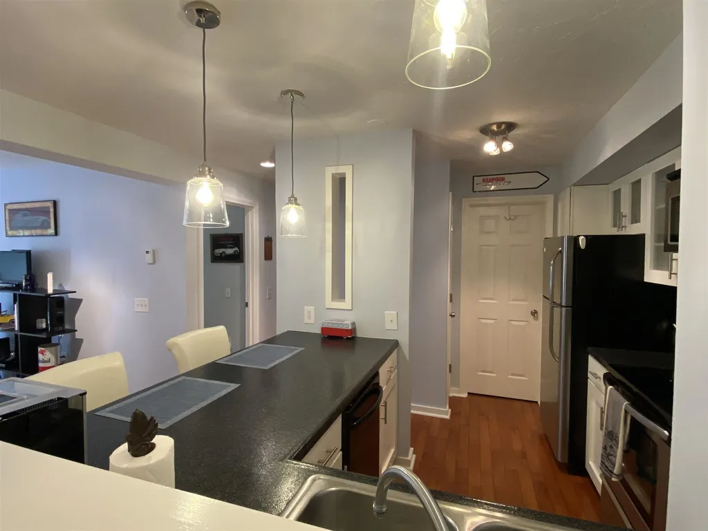 30 Wolf Road Lebanon NH 03766
