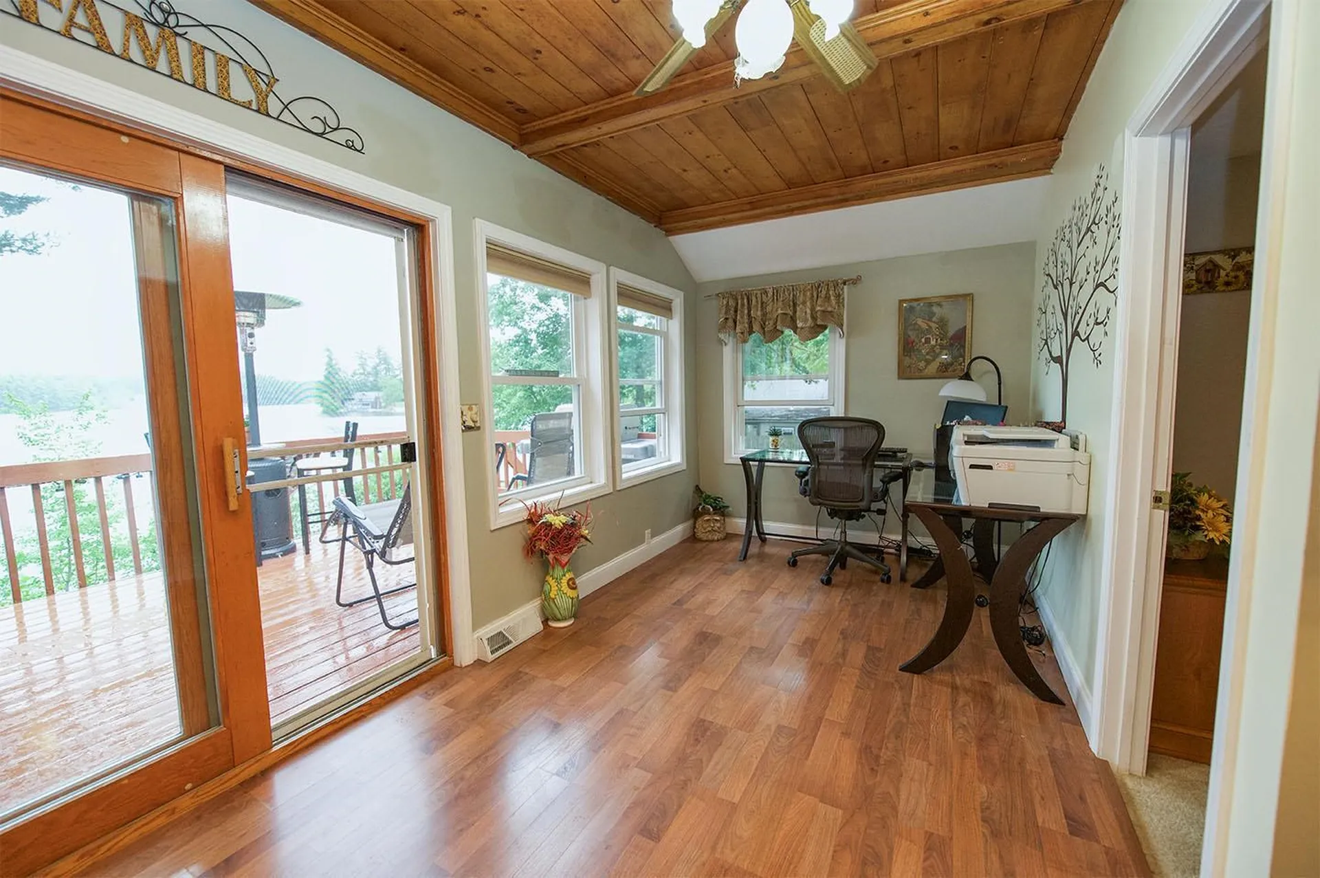 40 North Shore Road Sandown NH 03873