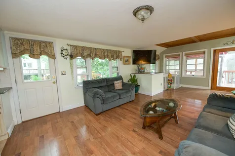40 North Shore Road Sandown NH 03873