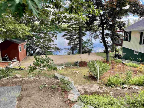 40 North Shore Road Sandown NH 03873