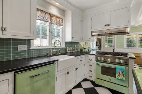 145 Exeter Road Hampton Falls NH 03844