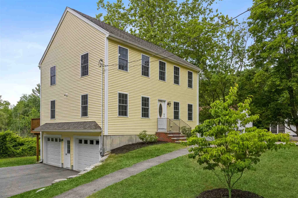 106 Lawrence Road Salem NH 03079