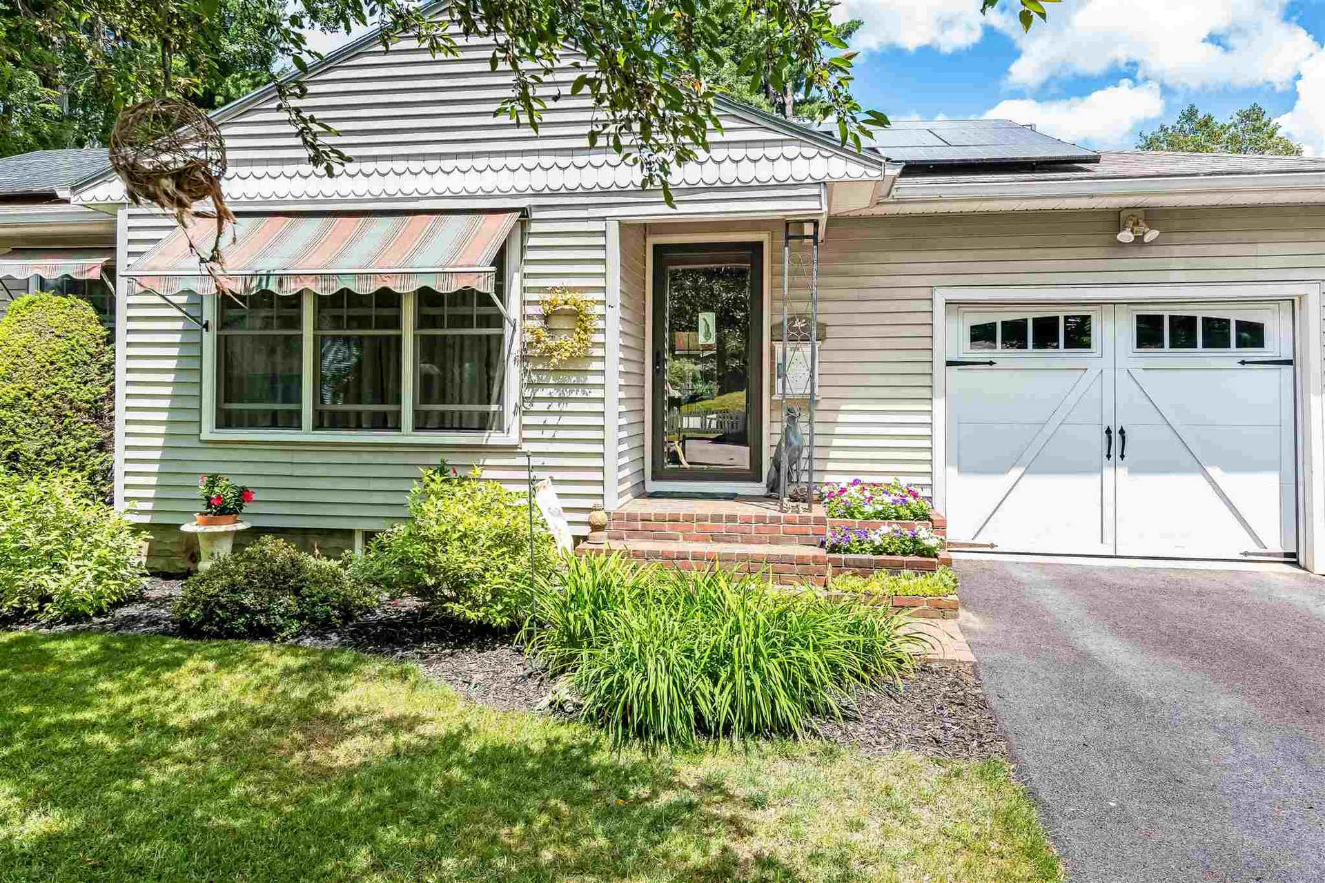 109 Abnaki Avenue Essex VT 05452