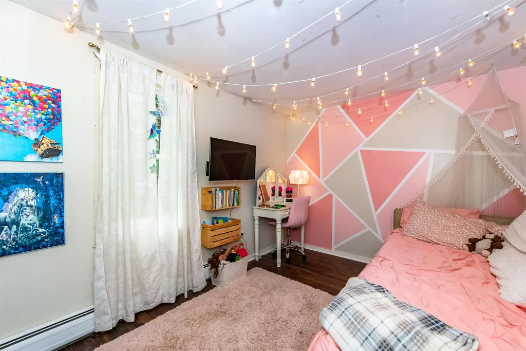 11 Woods Drive Newmarket NH 03857
