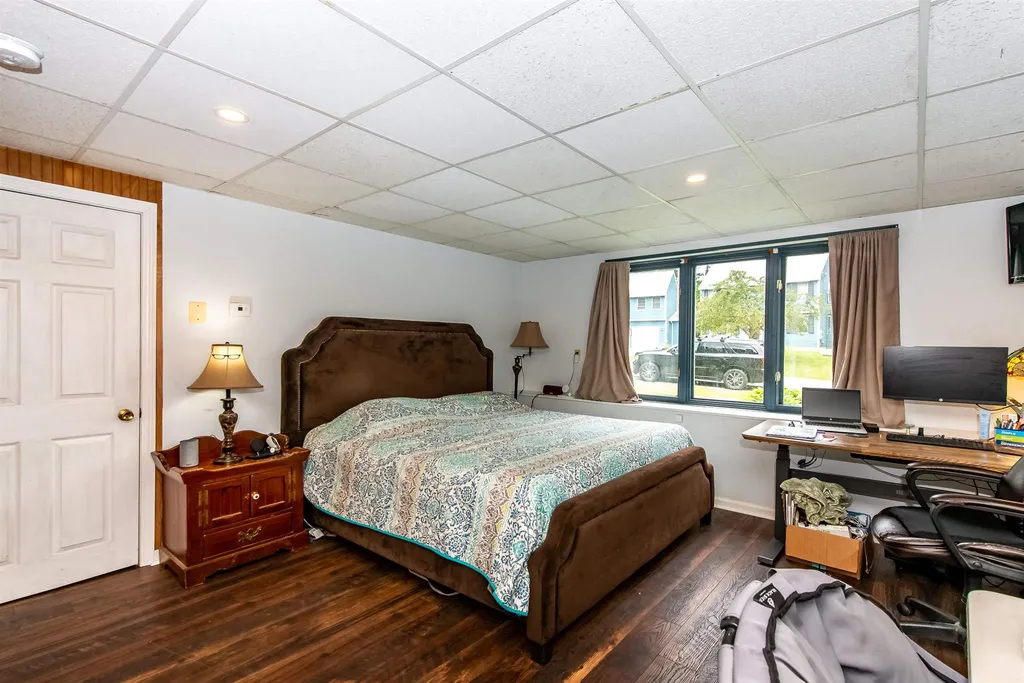 11 Woods Drive Newmarket NH 03857