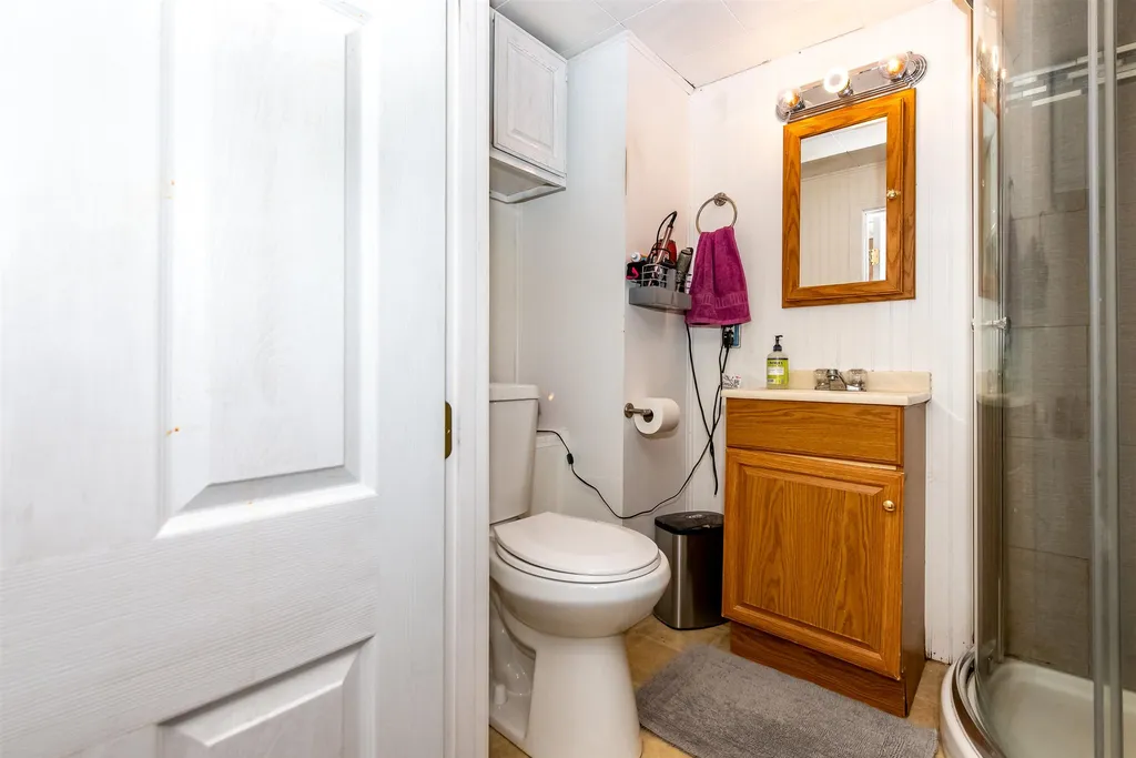 11 Woods Drive Newmarket NH 03857